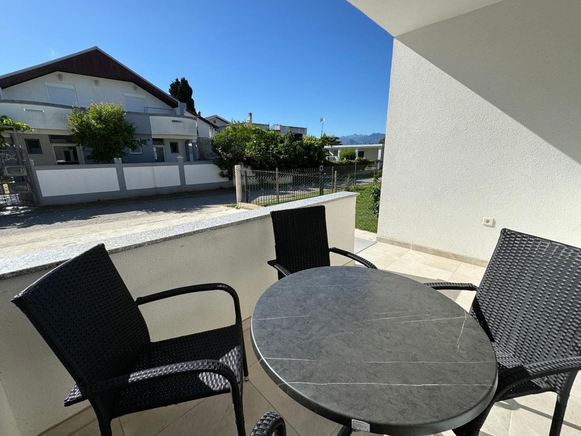 Adla Apartmani Ulcinj Exterior photo